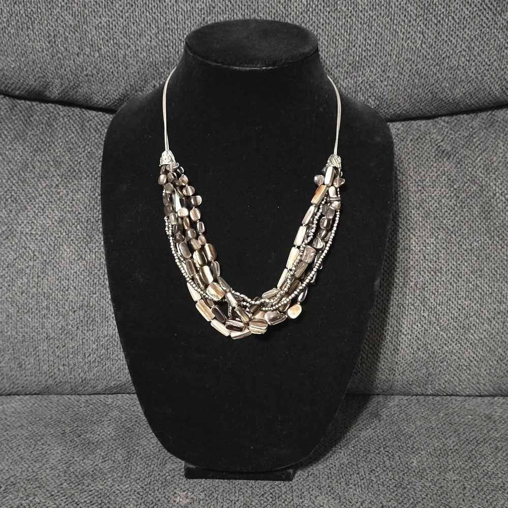 ✨️4/$20 Multi Strand Natural Shell & Glass Beads Silver Chain Necklace - Picture 3 of 15